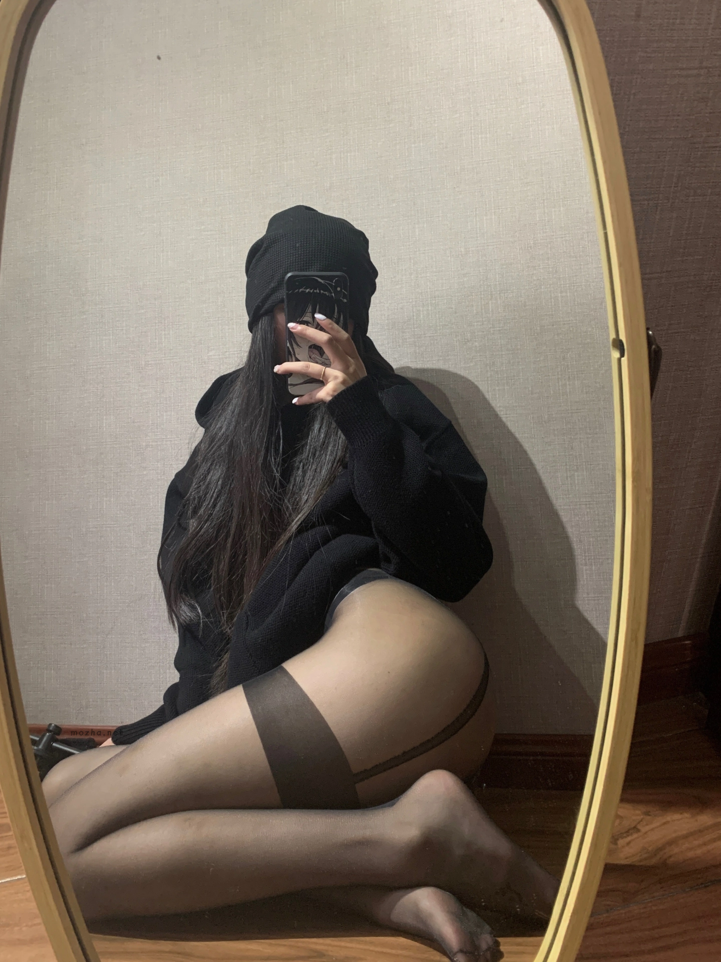 陈佩奇 – 怼镜自拍黑丝【14P】